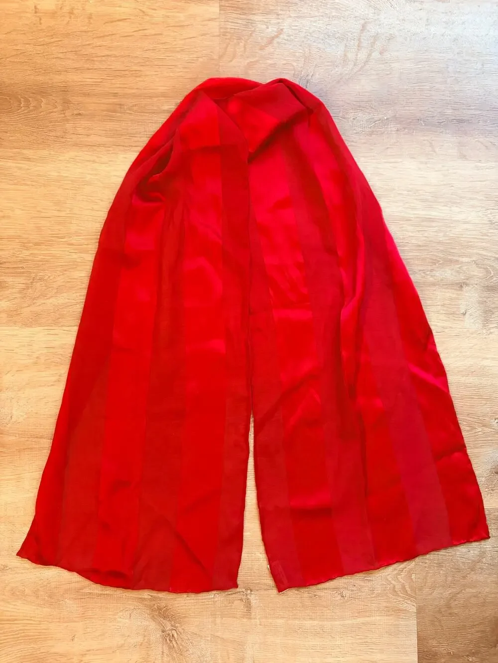 VTG Vera Neumann 100% Silk Scarf Red Solid Minimalist Italian It-Girl Aesthetic